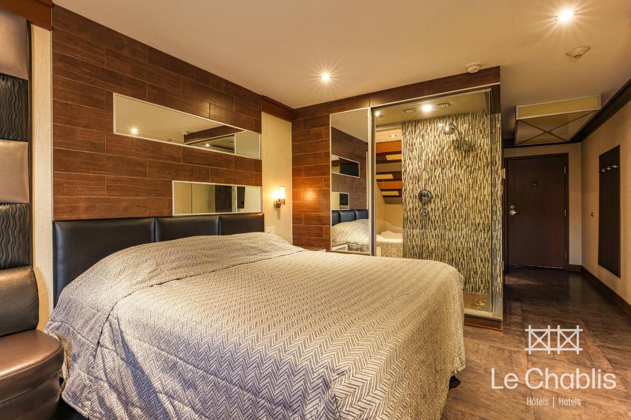 Hotel Le Chablis Cadillac มอนทรีอัล ภายนอก รูปภาพ