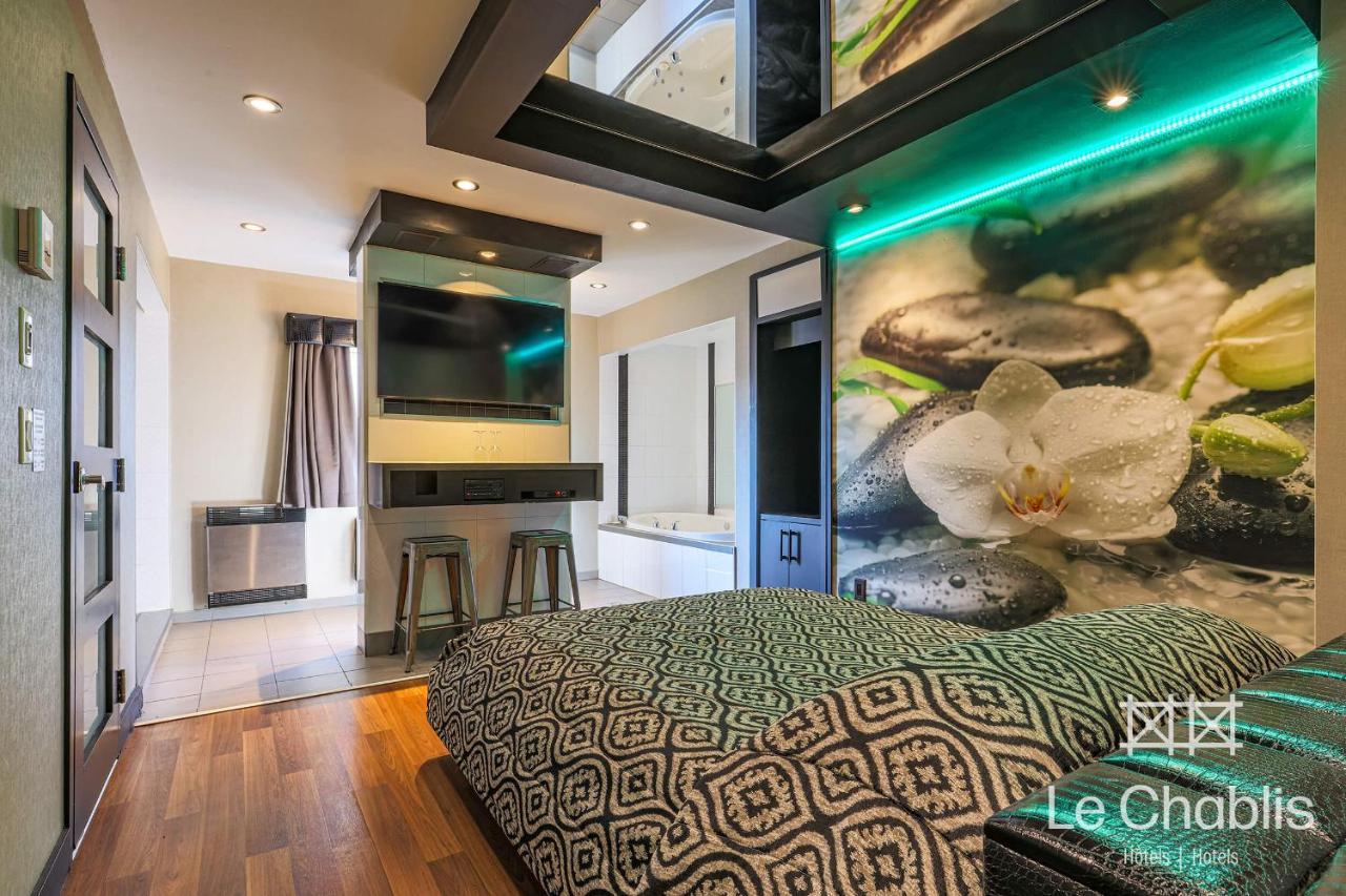 Hotel Le Chablis Cadillac มอนทรีอัล ภายนอก รูปภาพ