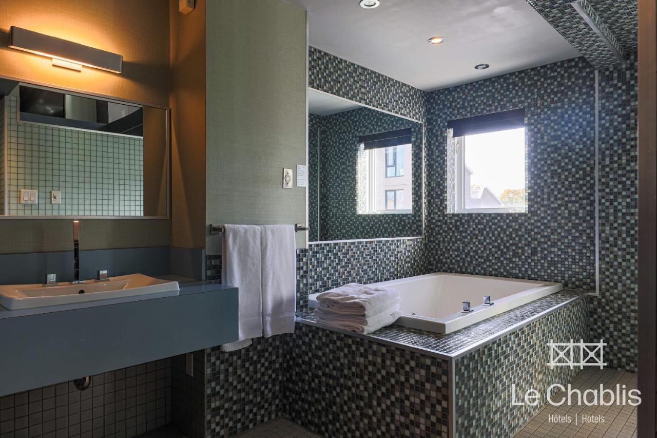 Hotel Le Chablis Cadillac มอนทรีอัล ภายนอก รูปภาพ