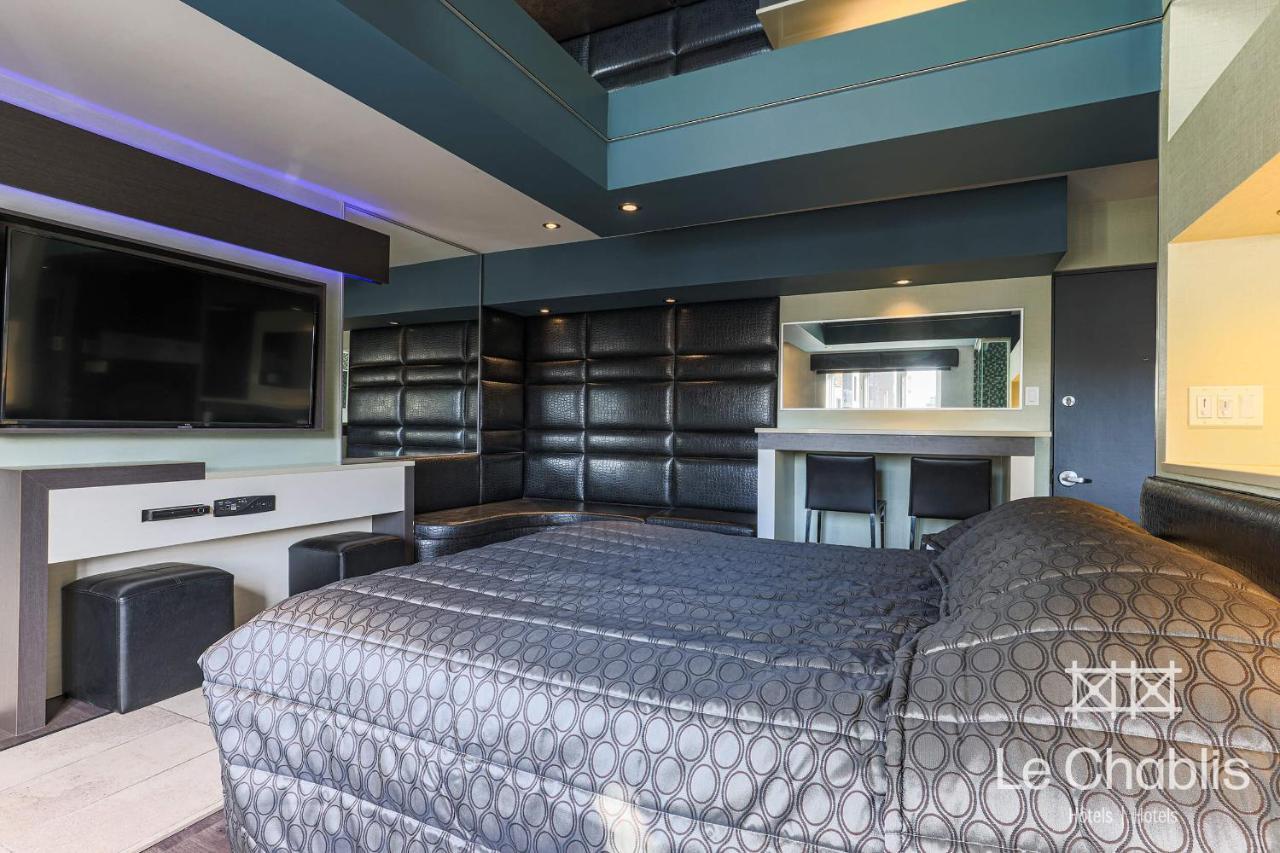 Hotel Le Chablis Cadillac มอนทรีอัล ภายนอก รูปภาพ