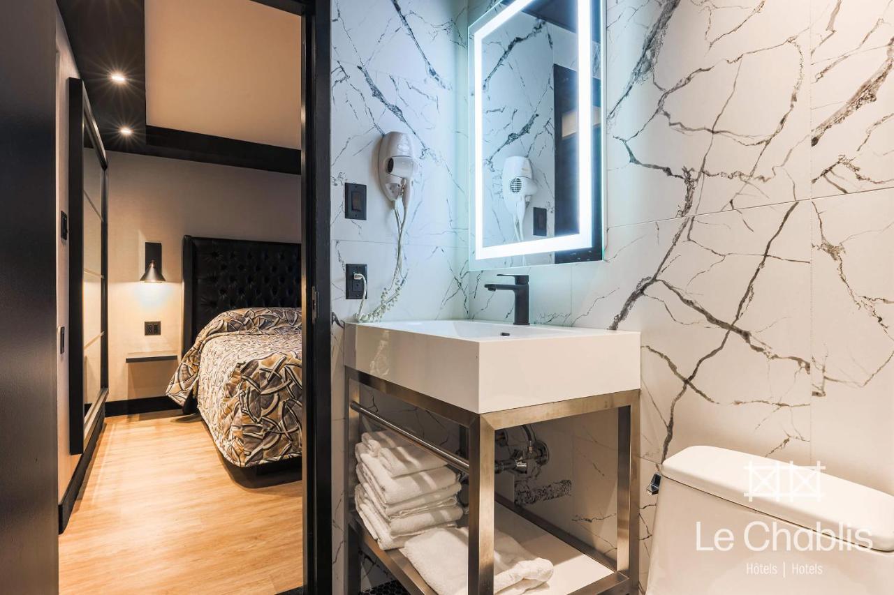 Hotel Le Chablis Cadillac มอนทรีอัล ภายนอก รูปภาพ
